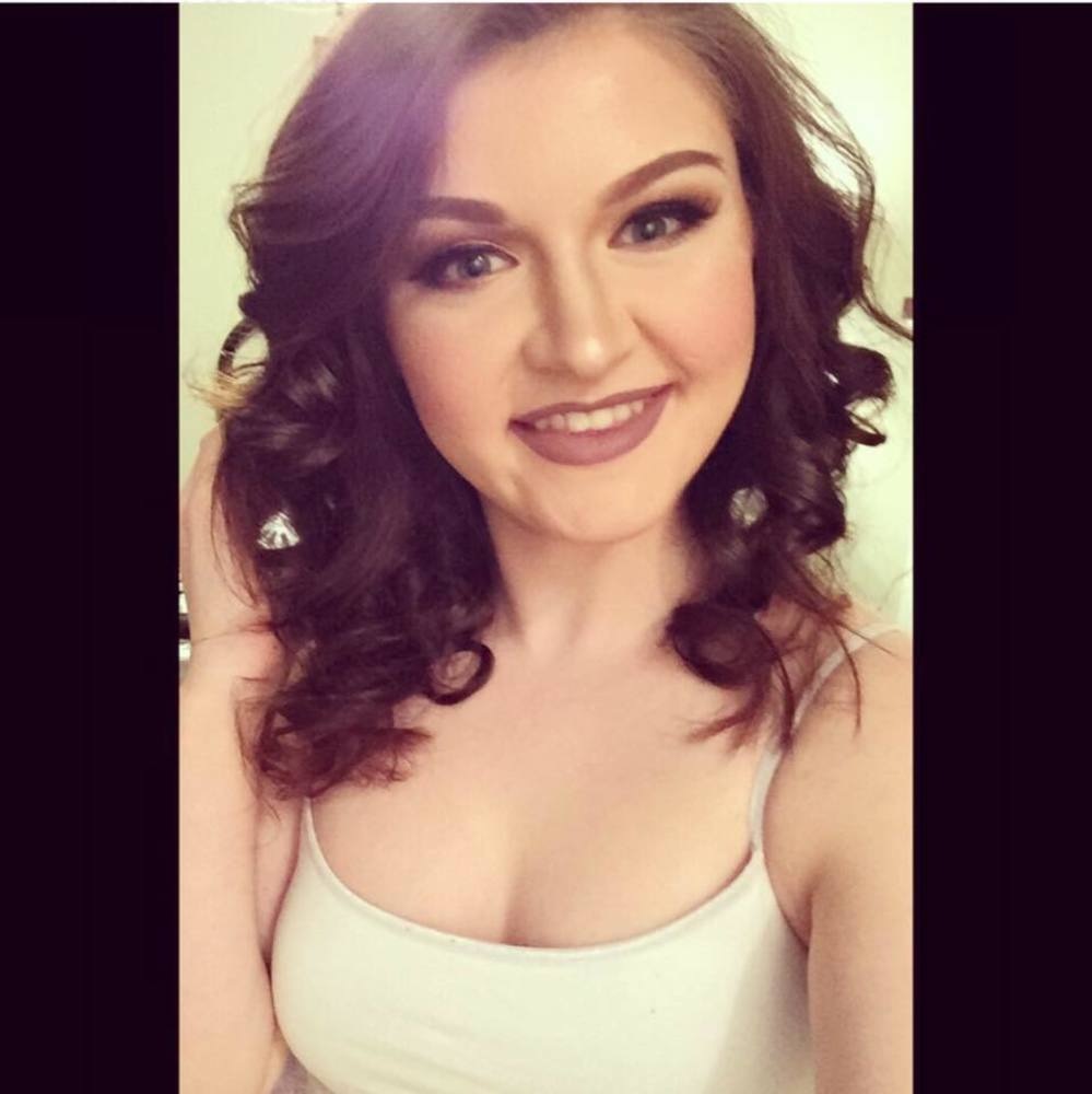 Meet your Posher, Chelsey